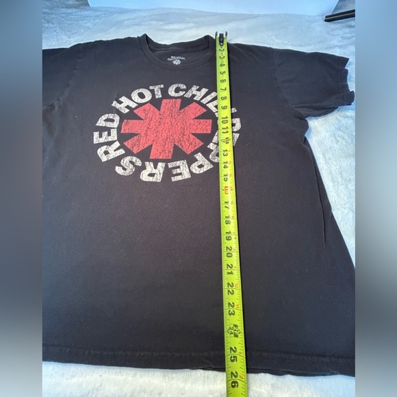 Red Hot Chili Peppers Black Short Sleeve Graphic Tee - Picture 2 of 5